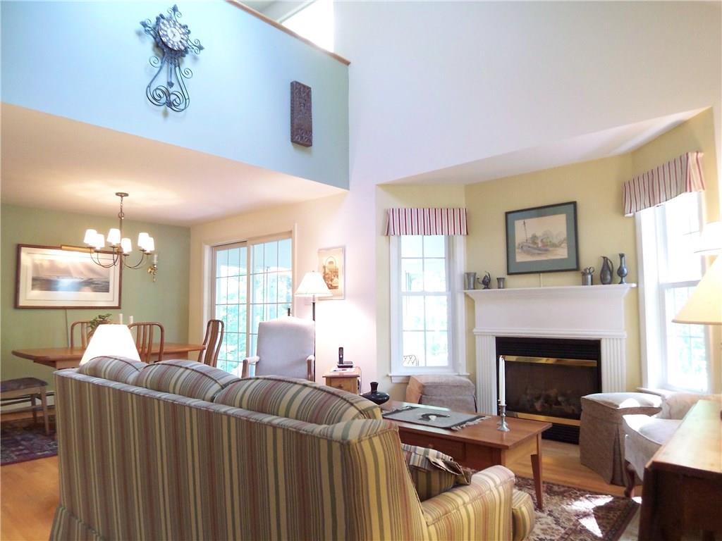 9 Captains Walk, Unit 17 Wells, ME 04090 - Photo 3 of 18 Upon entering, you are greeted by...