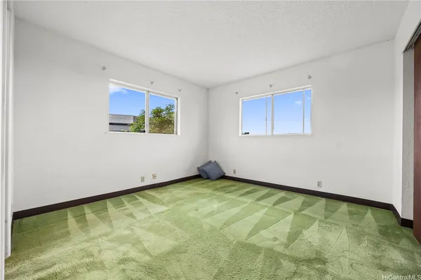 $915,000 | 94-111 Kaaholo Place, Waipahu, HI 96797