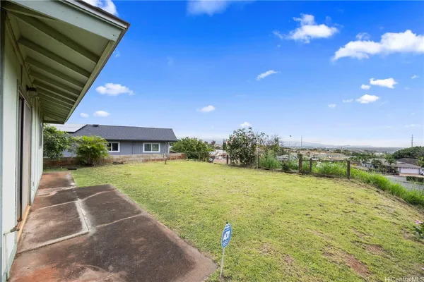 $915,000 | 94-111 Kaaholo Place, Waipahu, HI 96797