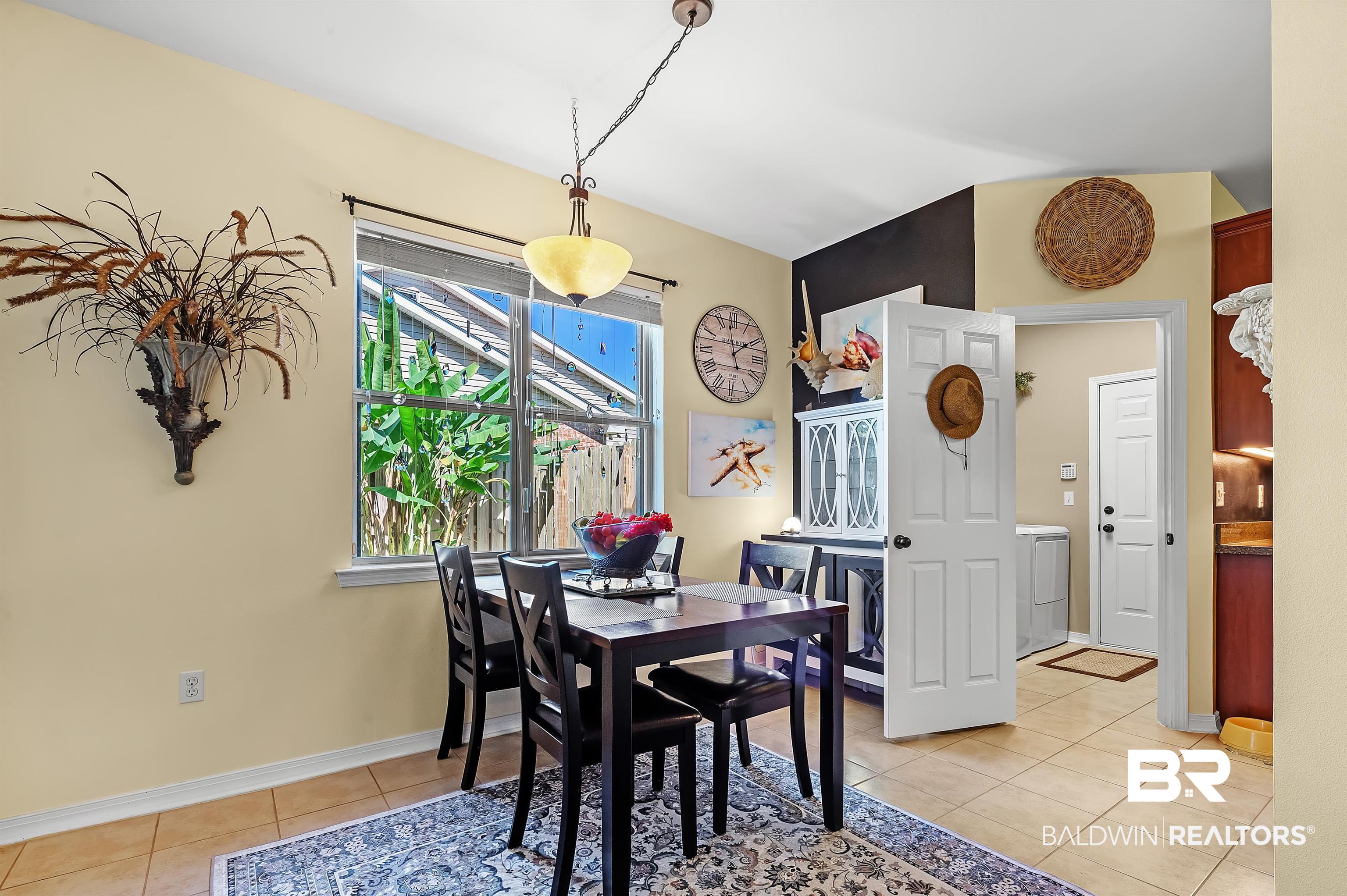 1243 Pembroke Way Foley, AL 36535 - Photo 19 of 46 Breakfast area