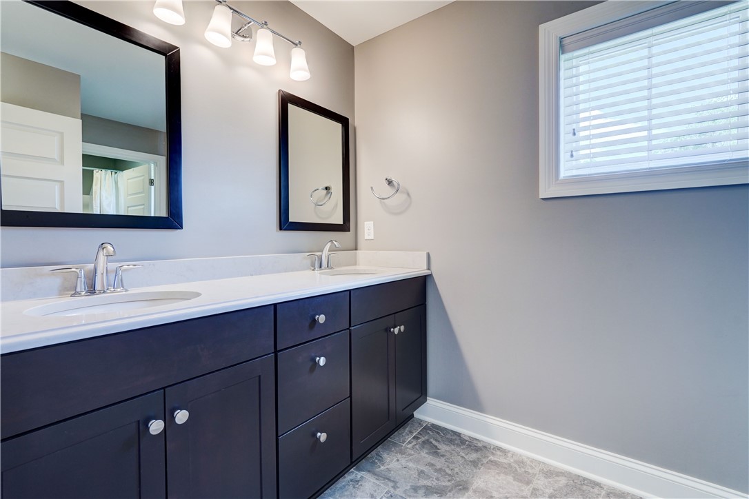 5 Camellia Rise Perinton, NY 14450 - Photo 21 of 27