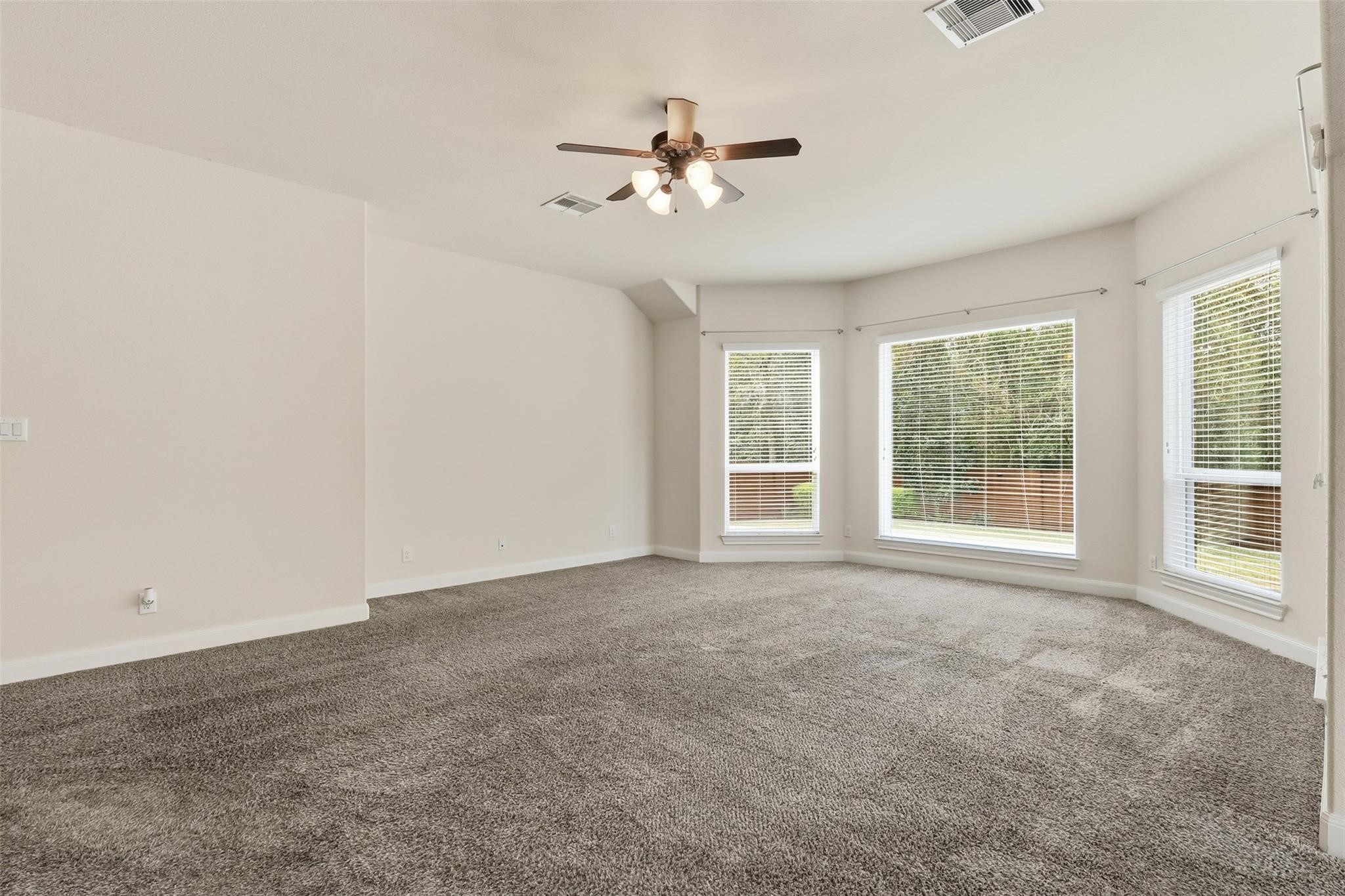 3226 Explorer Way Conroe, TX 77301 - Photo 7 of 29