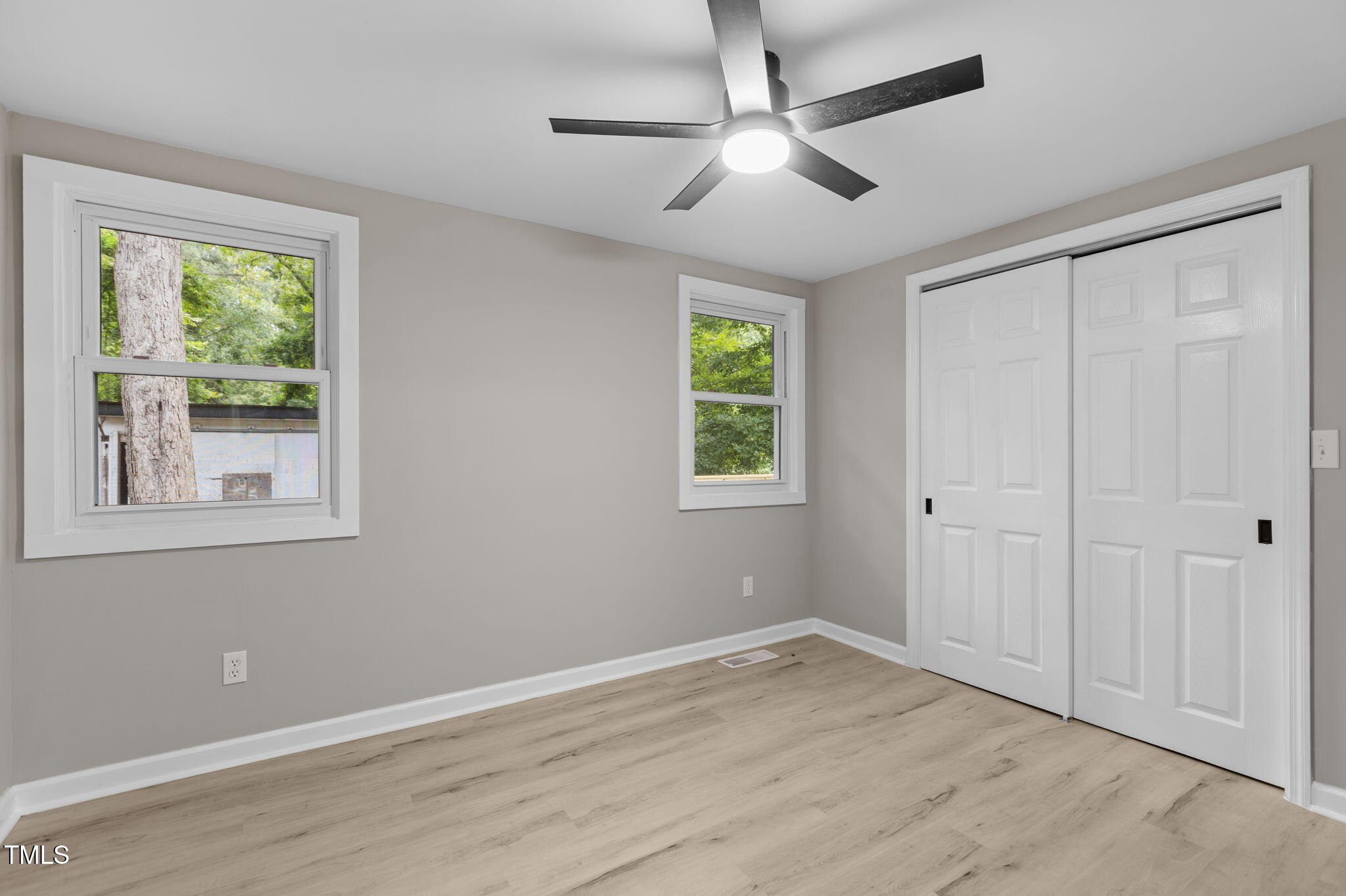 1225 Horseshoe Road Durham, NC 27703 - Photo 26 of 45 12-web-or-mls-2N6A4603