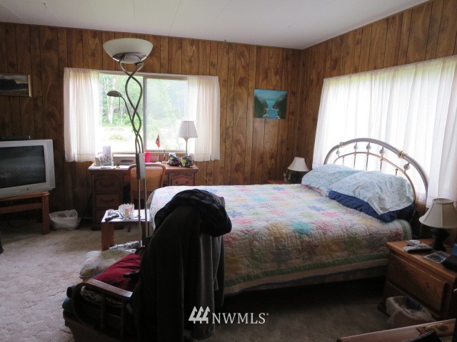 8496 Pinelli Road Sedro-Woolley, WA 98284 - Photo 7 of 10 Gallery Image 7