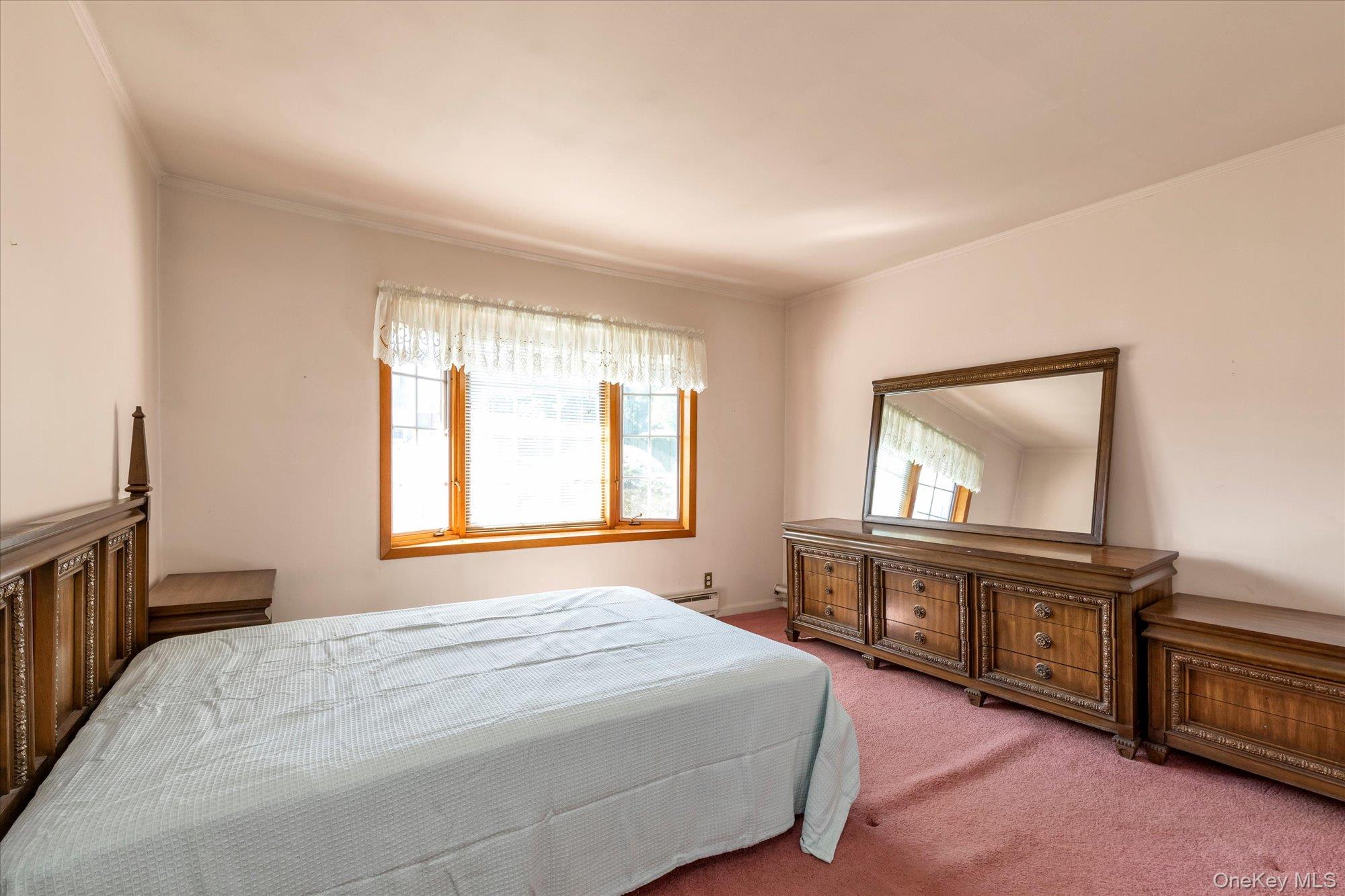 2484 Lindy Road Westbury, NY 11590 - Photo 9 of 20