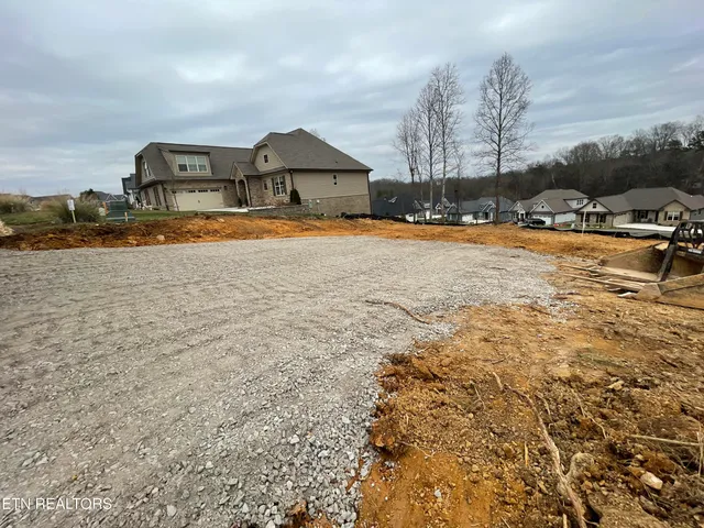 $749,000 | 201 Nuhya Trace, Loudon, TN 37774