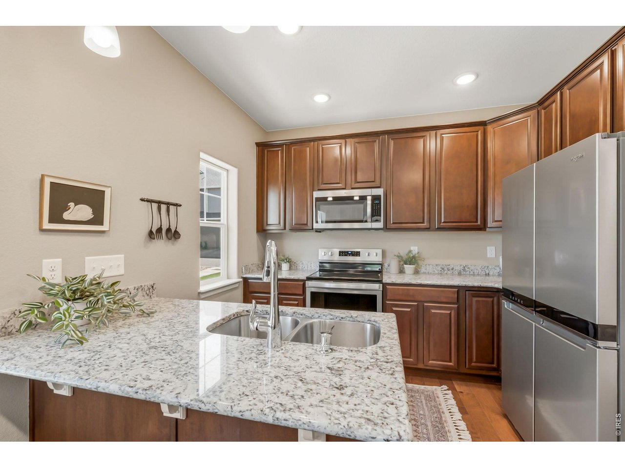 2420 Ridge Top Drive, Unit 4 Fort Collins, CO 80526 - Photo 9 of 22 All appliances included
