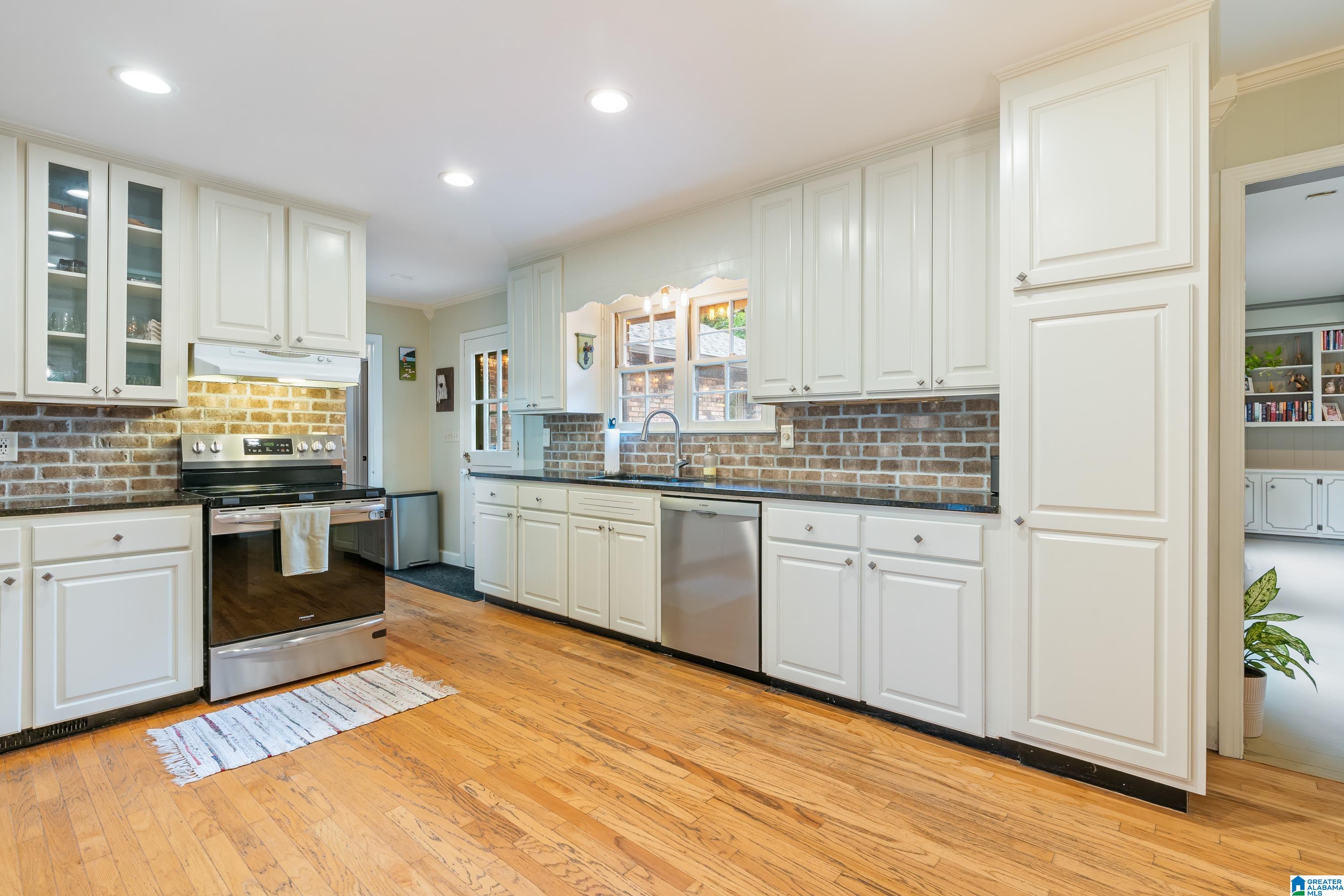 2309 Farley Road Birmingham, AL 35226 - Photo 16 of 36