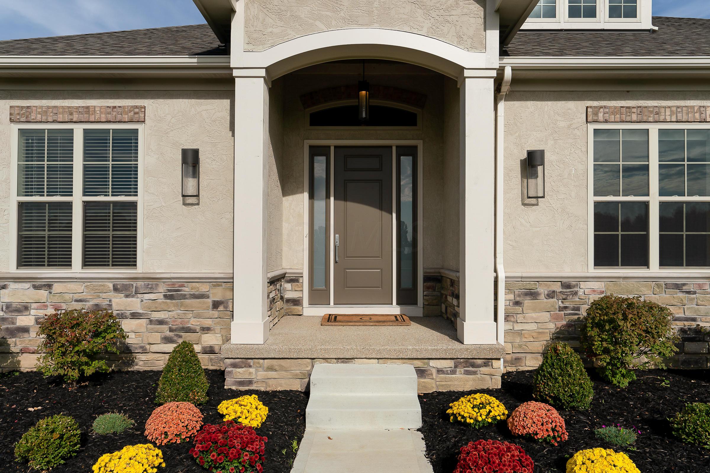 8664 Patterson Road Hilliard, OH 43026 - Photo 2 of 54 Gallery Image 2