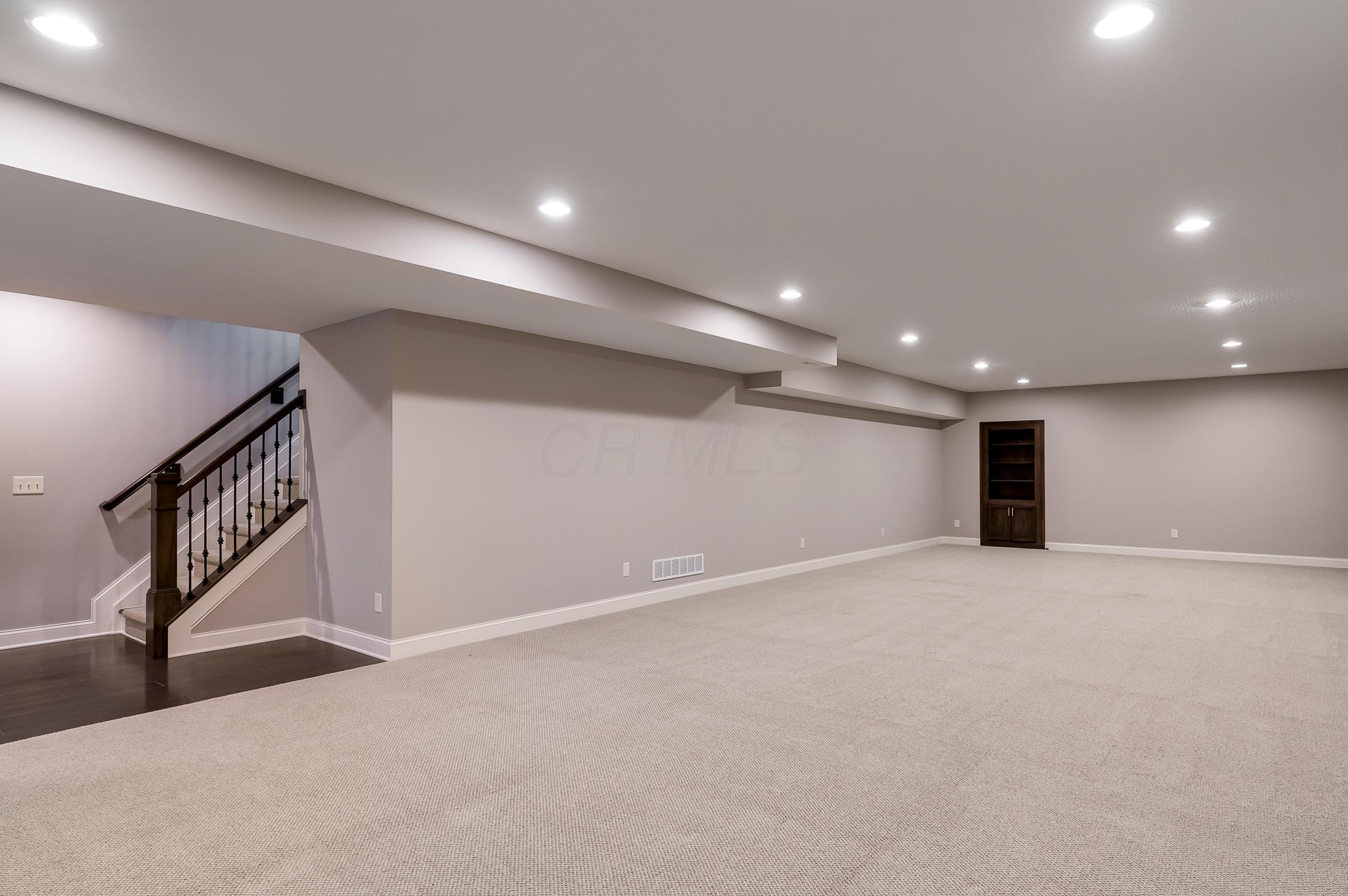 8664 Patterson Road Hilliard, OH 43026 - Photo 30 of 54 Gallery Image 30