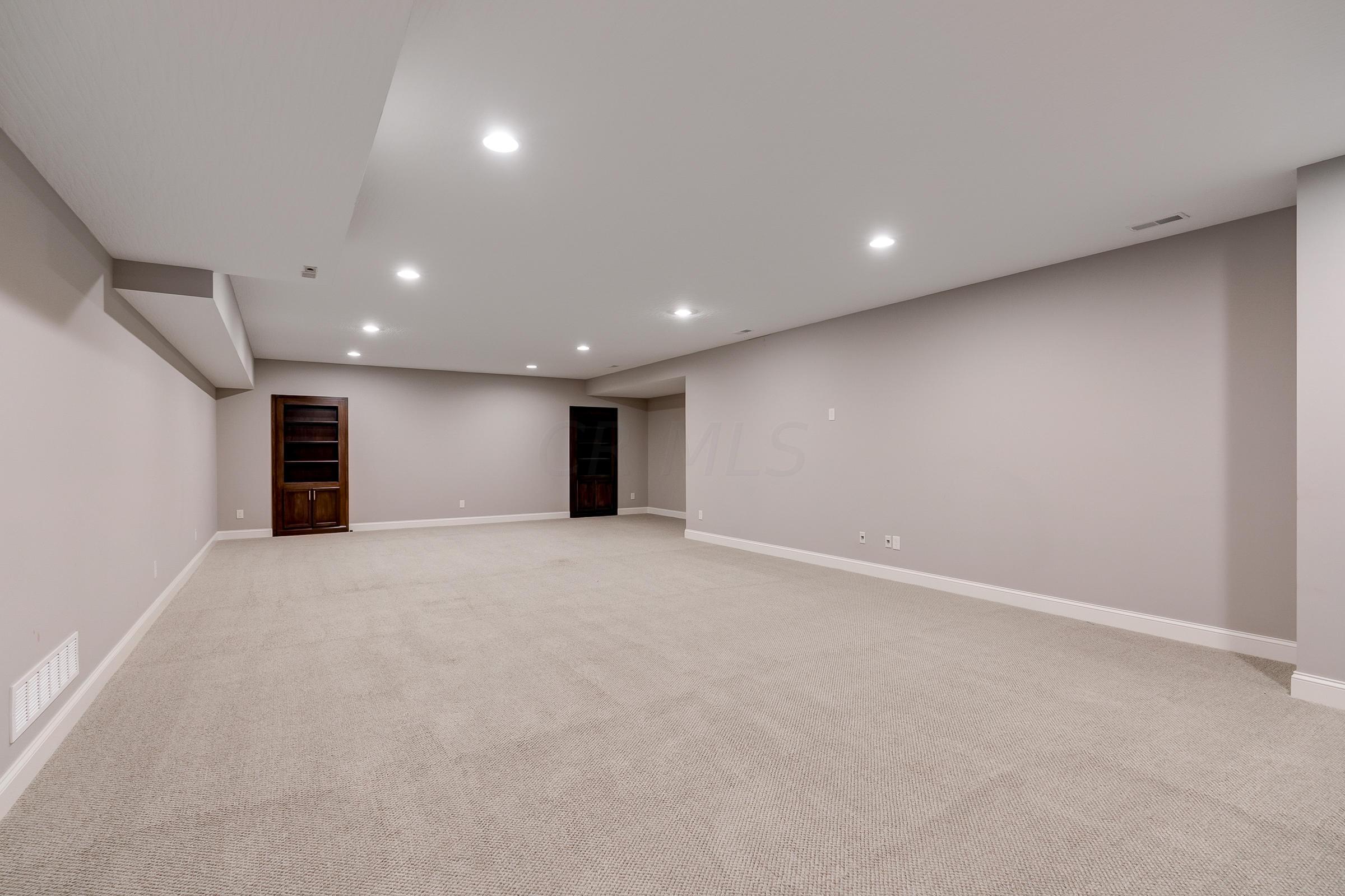 8664 Patterson Road Hilliard, OH 43026 - Photo 31 of 54 Gallery Image 31