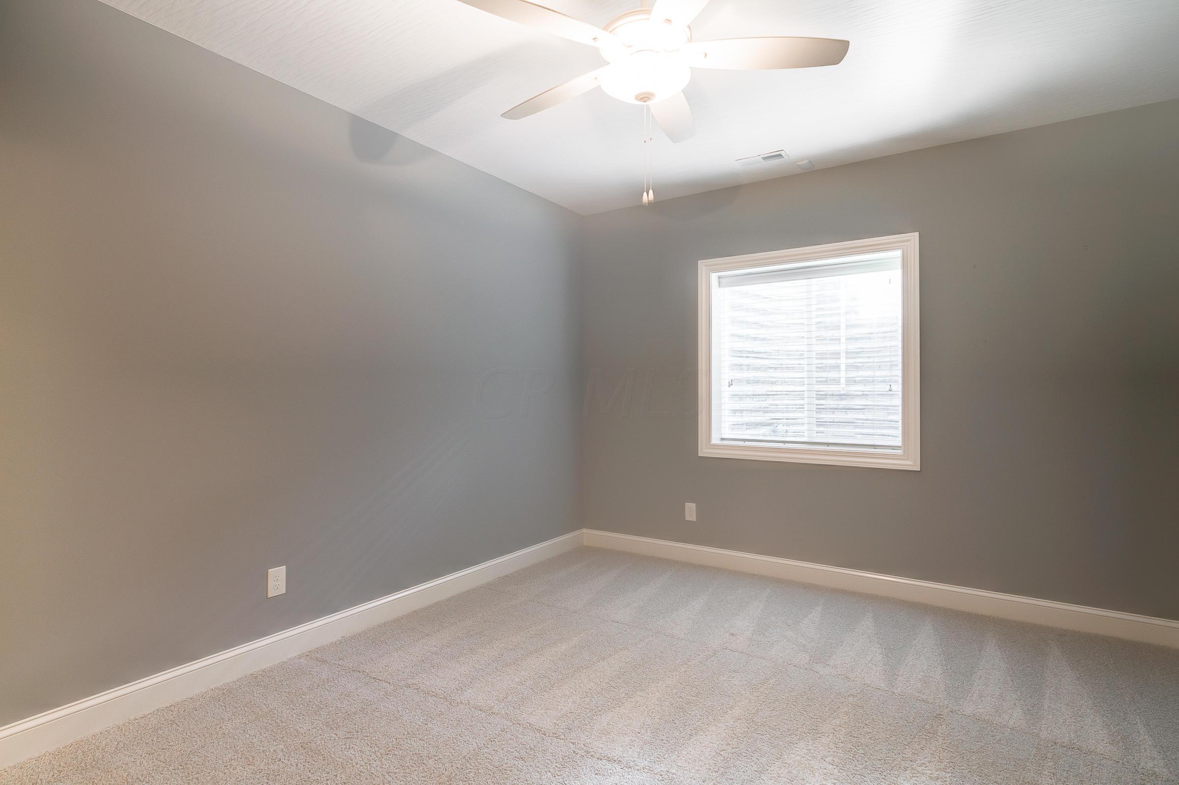 8664 Patterson Road Hilliard, OH 43026 - Photo 36 of 54 Gallery Image 36