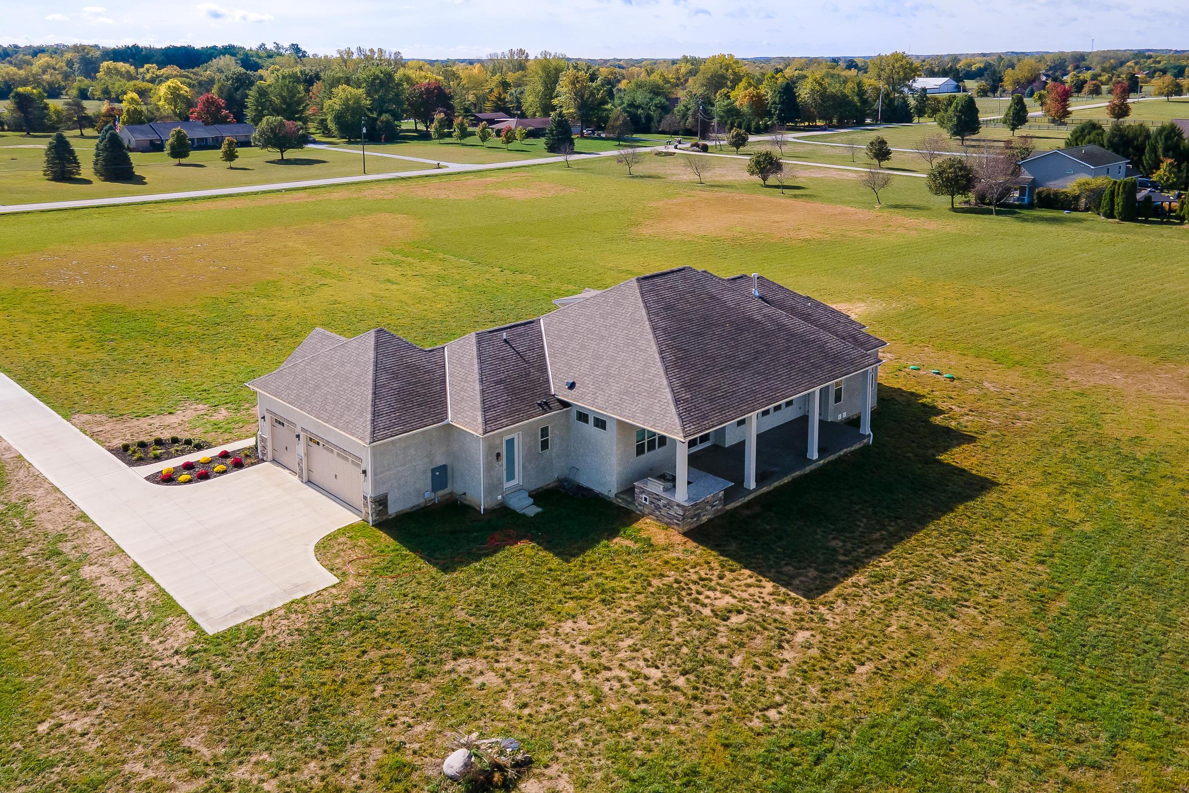 8664 Patterson Road Hilliard, OH 43026 - Photo 49 of 54 Gallery Image 49