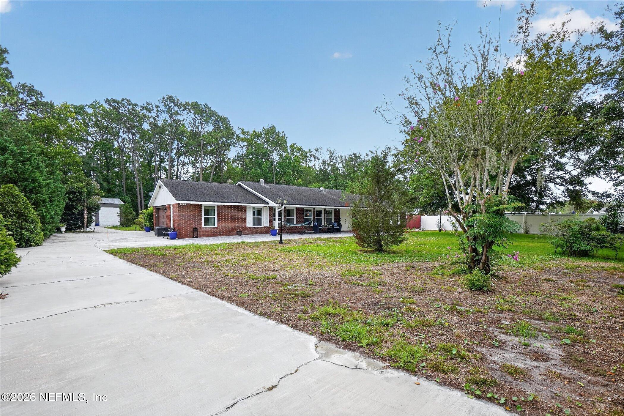 6253 Carlton Road Jacksonville, FL 32244 - Photo 2 of 41 02-6253-Carlton-Rd-WindowStill