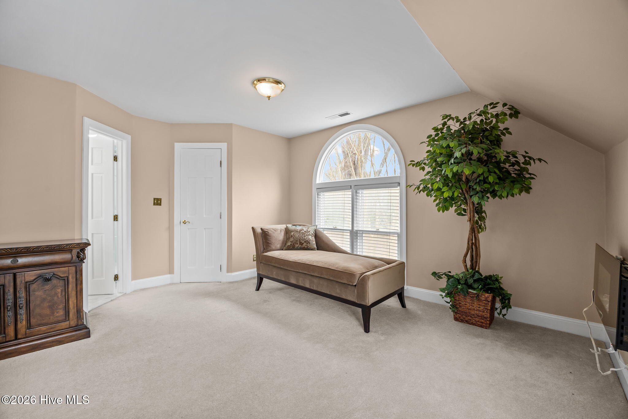 5808 Devon Circle Raleigh, NC 27604 - Photo 6 of 23 Primary sitting area