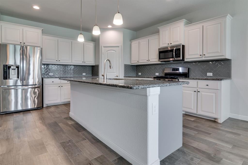 15908 Back Nine Road Fort Worth, TX 76177 - Photo 12 of 40