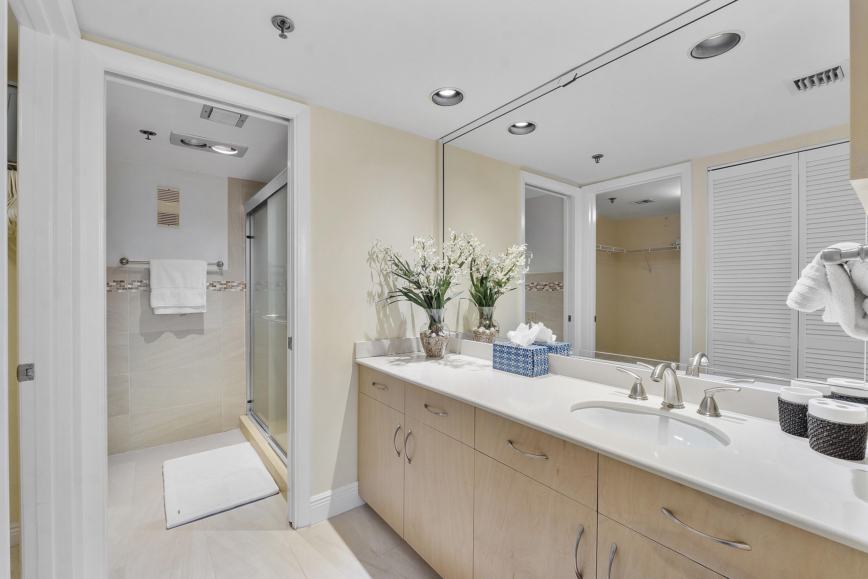 2687 North Ocean Boulevard, Unit 3080 Boca Raton, FL 33431 - Photo 8 of 23 G308 Primary Bath R