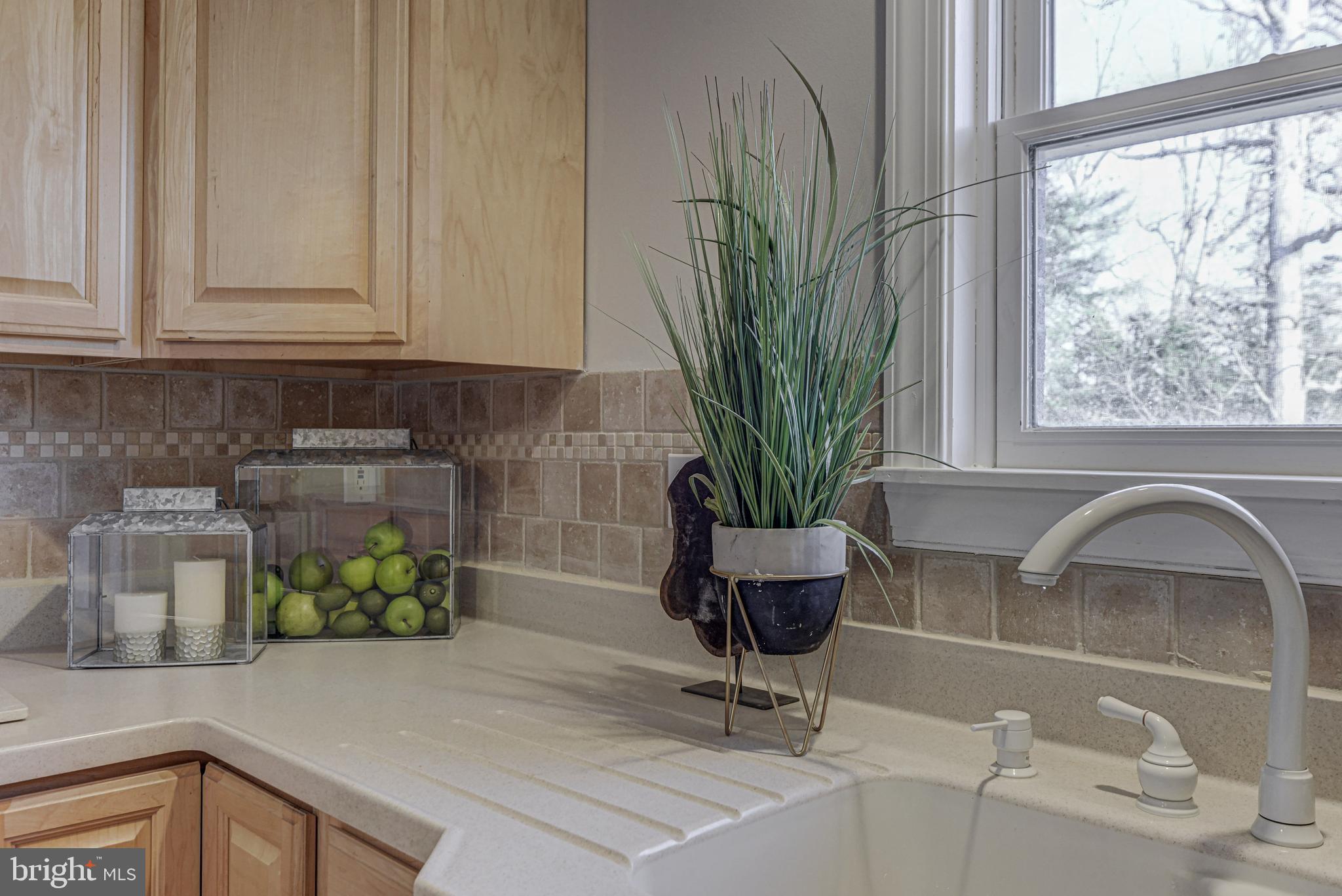 7907 Dalesford Road Baltimore, MD 21234 - Photo 23 of 42