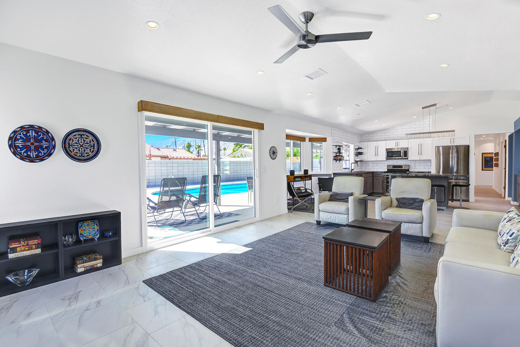 2405 East Bellamy Road Palm Springs, CA 92262 - Photo 11 of 36 LIVING ROOM TO PATIO.jpg mls