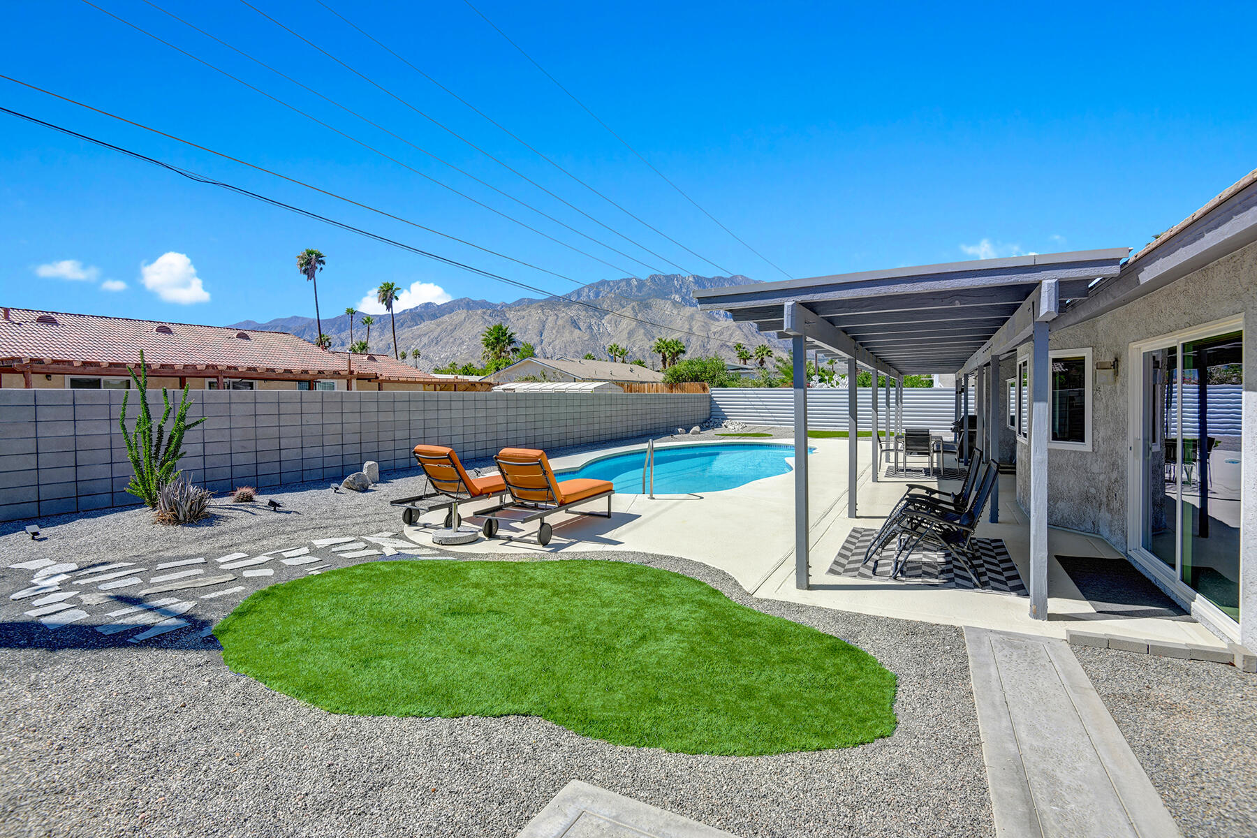 2405 East Bellamy Road Palm Springs, CA 92262 - Photo 28 of 36 BACK YARD.jpg mls