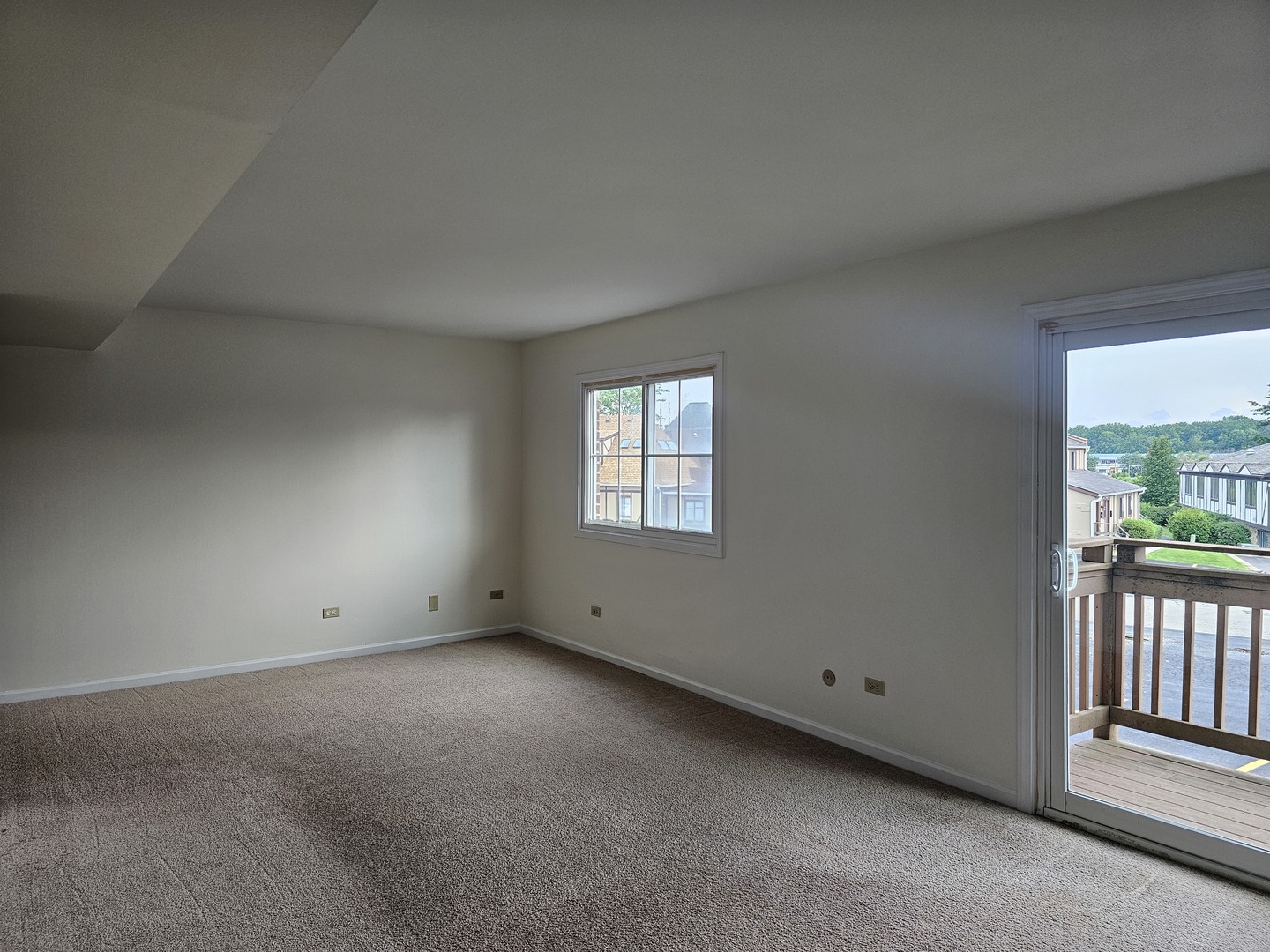 833 Village Quarter Road, Unit G2 West Dundee, IL 60118 - Photo 4 of 22