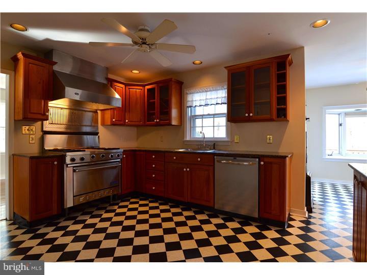 4 Evergreen Avenue Wayne, PA 19087 - Photo 6 of 24 Kitchen