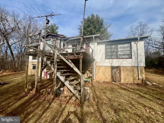 $158,000 | 305 Rickard Place, Rileyville, VA 22650