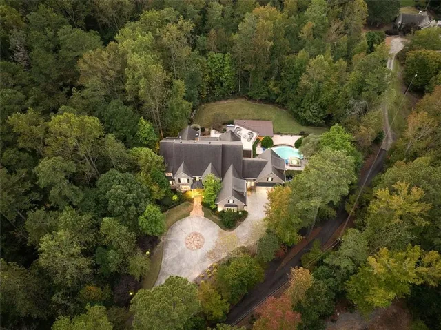 $2,995,000 | 11015 Stroup Road, Roswell, GA 30075