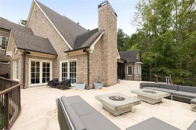 $2,995,000 | 11015 Stroup Road, Roswell, GA 30075