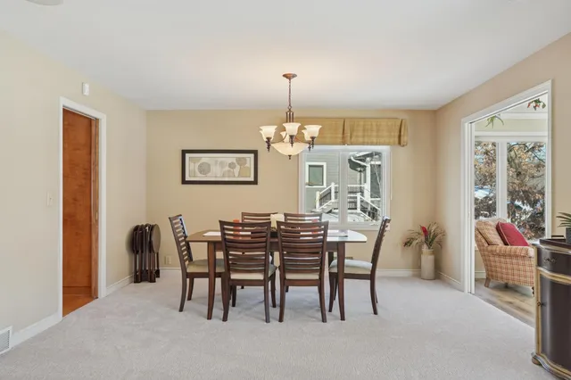 $1,099,900 | 8190 Hill Trail North, Lake Elmo, MN 55042