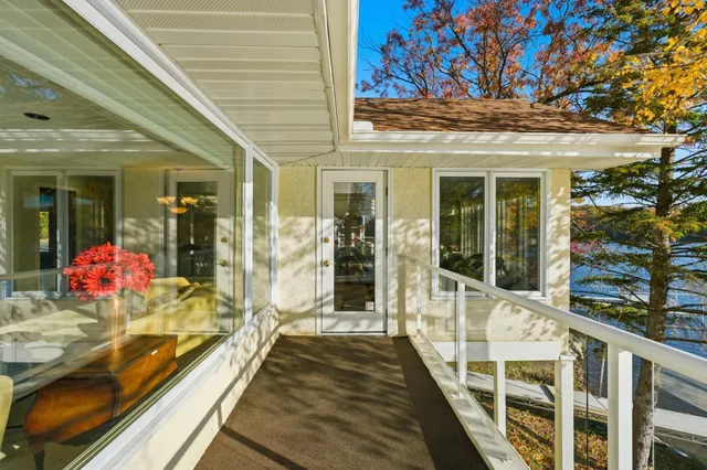 $1,099,900 | 8190 Hill Trail North, Lake Elmo, MN 55042