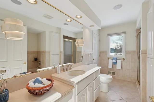 $1,099,900 | 8190 Hill Trail North, Lake Elmo, MN 55042