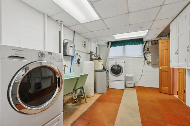 $1,099,900 | 8190 Hill Trail North, Lake Elmo, MN 55042