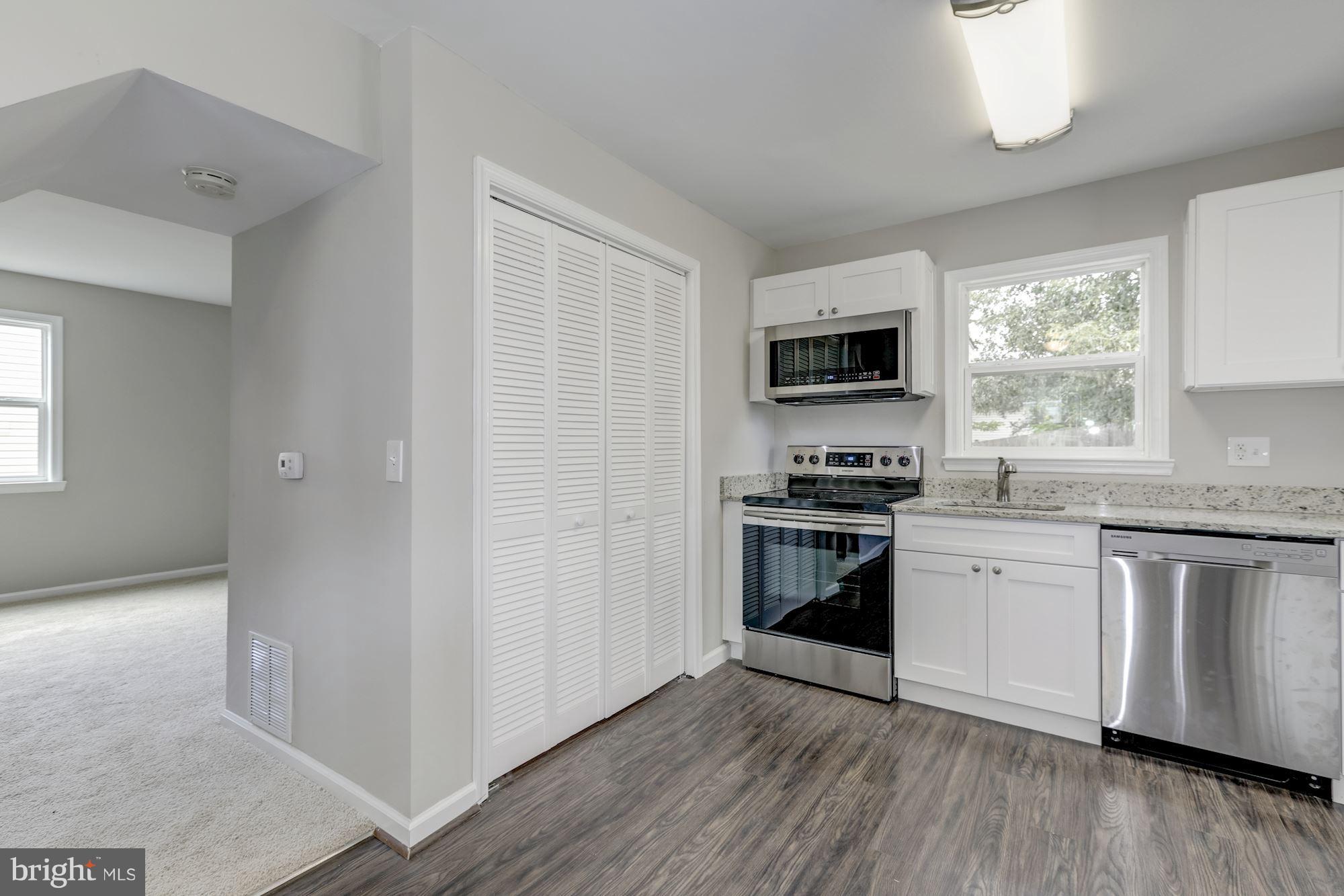 7304 Greeley Road Landover, MD 20785 - Photo 11 of 28 Kitchen