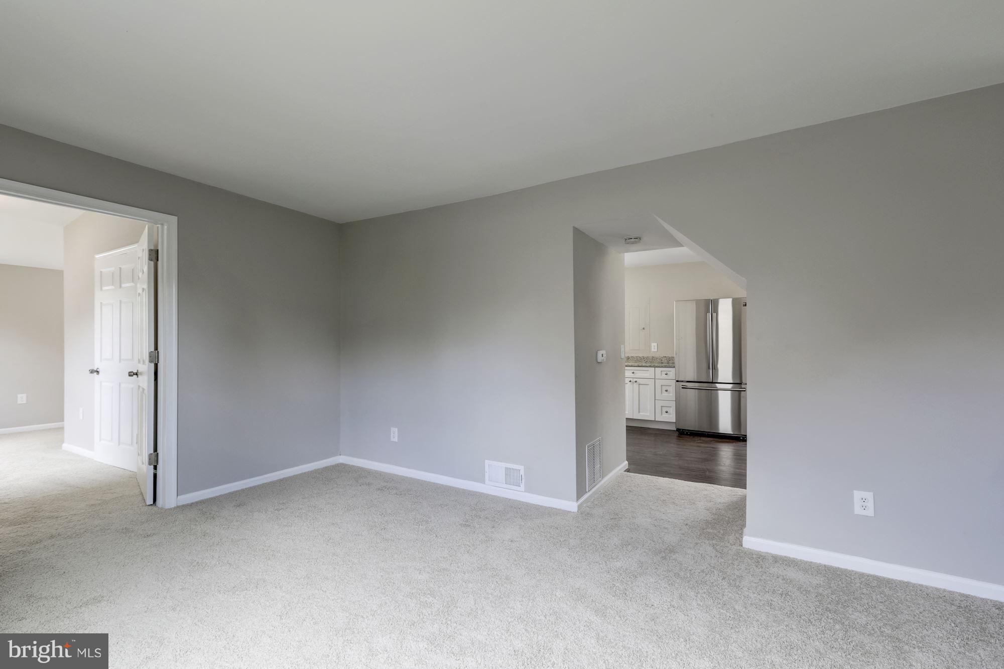 7304 Greeley Road Landover, MD 20785 - Photo 9 of 28 Living Room