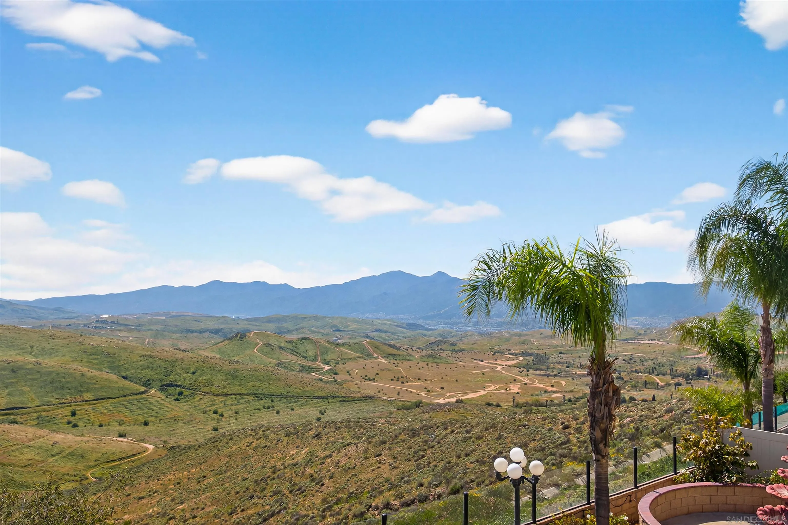 18410 Lakepointe Drive Riverside, CA 92503 - Photo 40 of 73