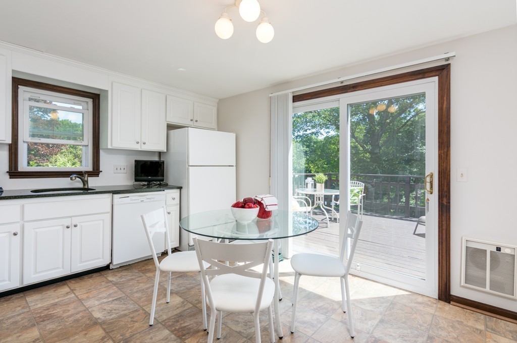 38 Valley Road Needham, MA 02492 - Photo 5 of 23 Gallery Image 5