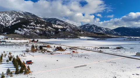 $225,000 | 4201 County Road 126, Bedford, WY 83112