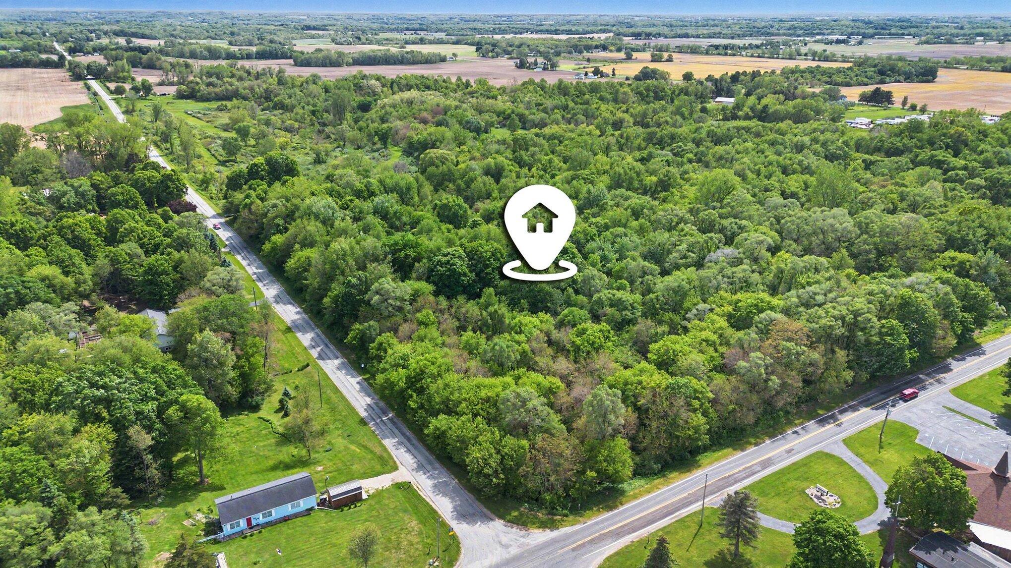 4244 Hillandale Road Sodus, MI 49126 - Photo 3 of 19 018_dji_0621-_pindrop_954