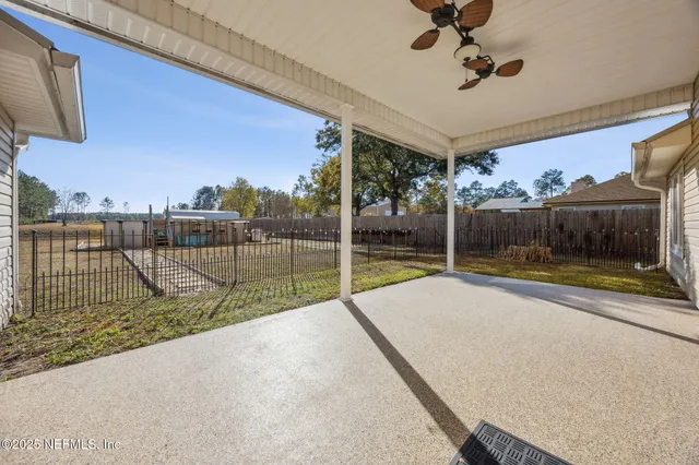 $700,000 | 10495 Ford Road, Bryceville, FL 32009