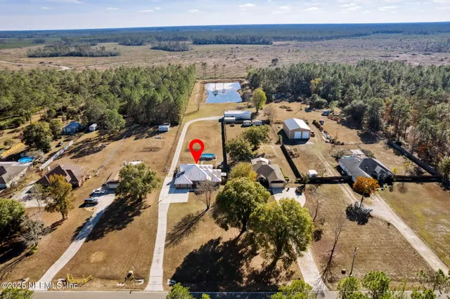 $700,000 | 10495 Ford Road, Bryceville, FL 32009