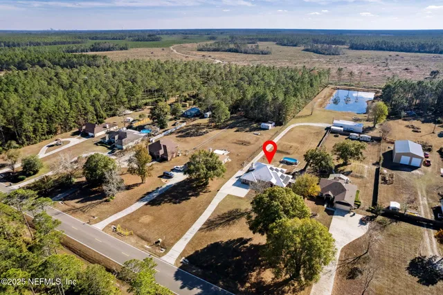 $700,000 | 10495 Ford Road, Bryceville, FL 32009