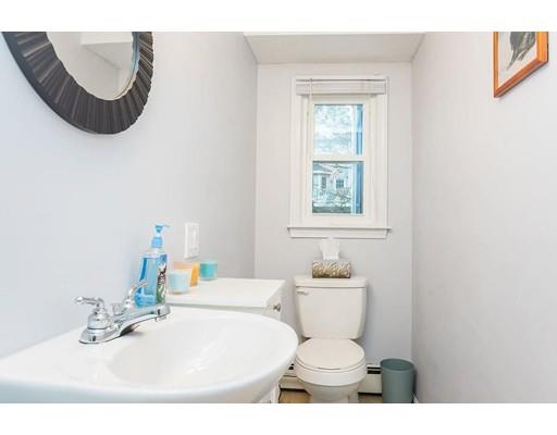 68 Upson Road Wellesley, MA 02482 - Photo 13 of 21