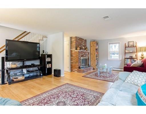68 Upson Road Wellesley, MA 02482 - Photo 10 of 21