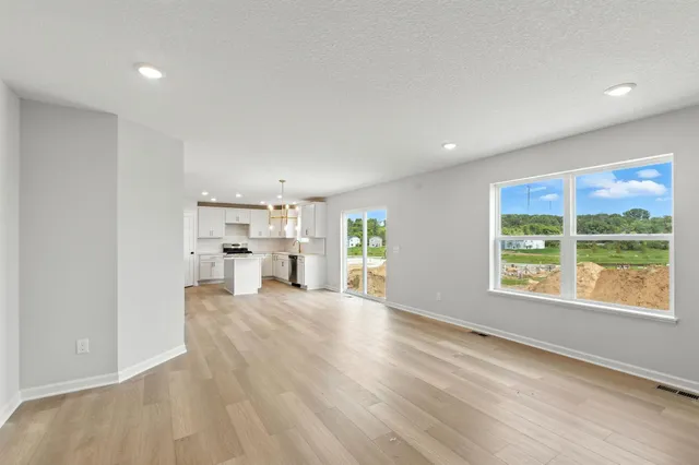 $514,990 | 1692 Langston Lane Northeast, St. Michael, MN 55376