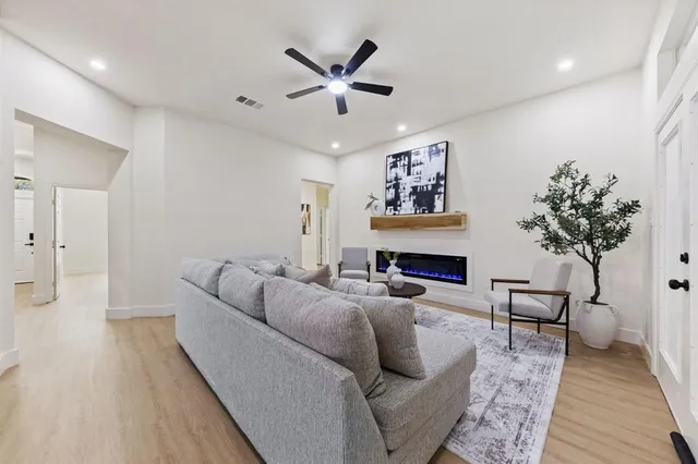 $389,500 | 3305 Bridgewater Drive, Rowlett, TX 75088