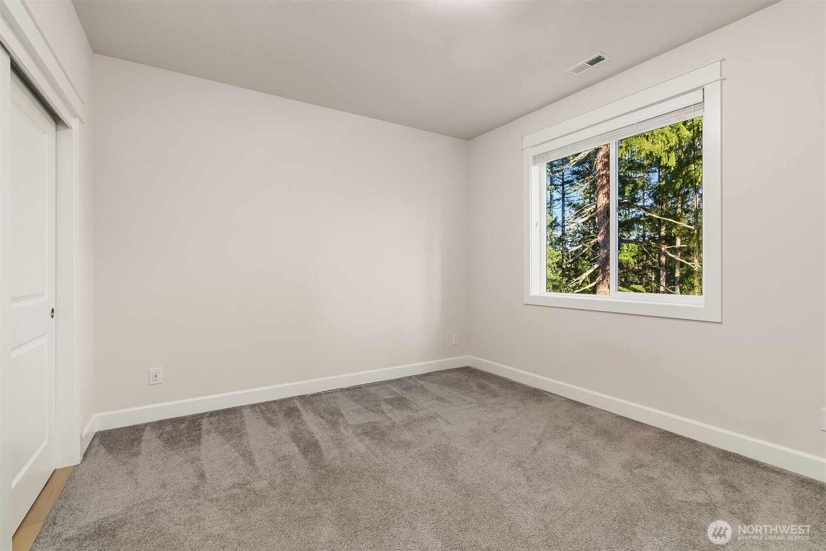 404 6th Lane Northeast Issaquah, WA 98029 - Photo 28 of 38