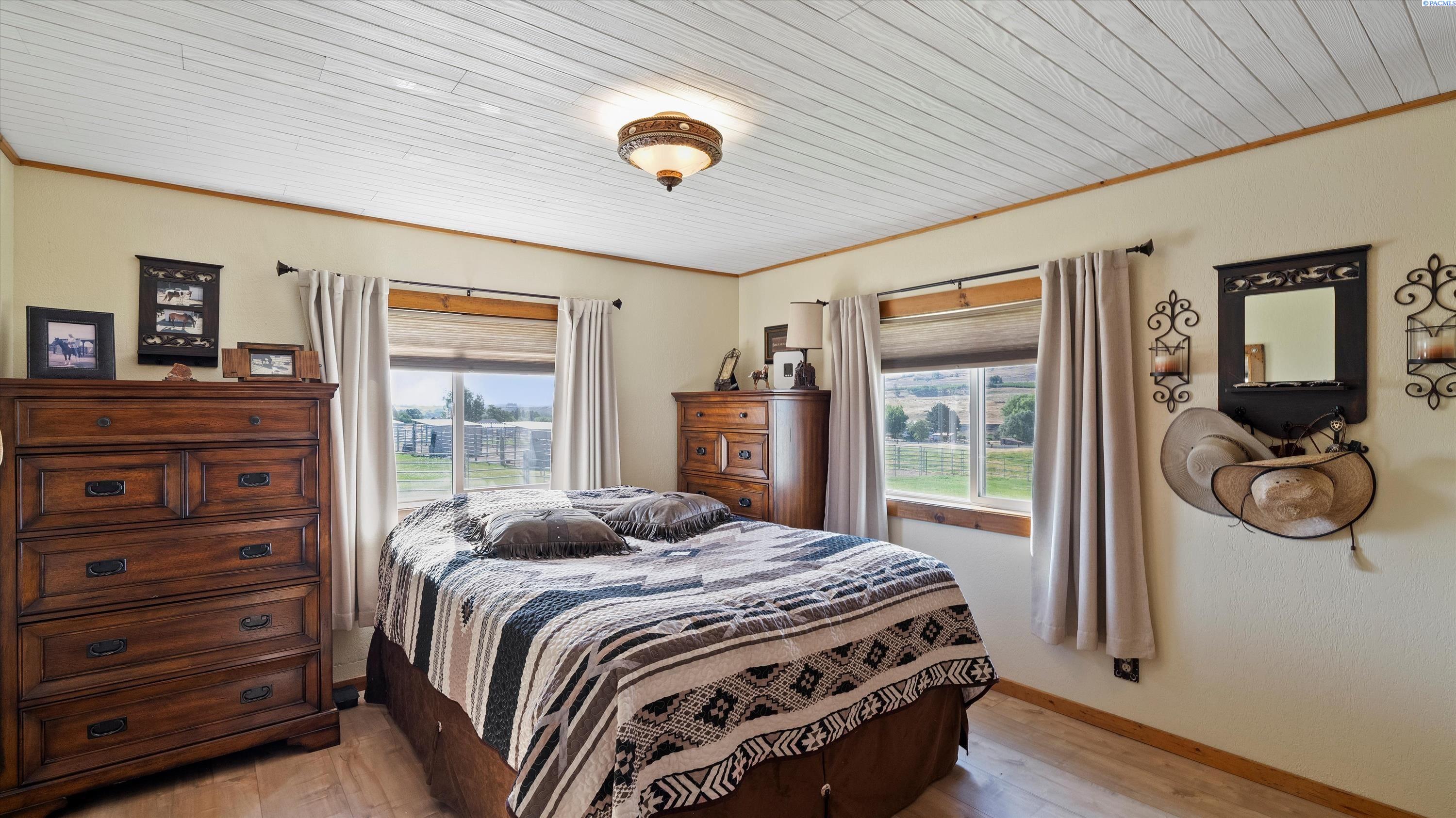 35803 West Rayhill Road Benton City, WA 99320 - Photo 34 of 50 Gallery Image 34