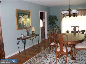 461 Mt Royal Road Sewell, NJ 08080 - Photo 5 of 12 Gallery Image 5