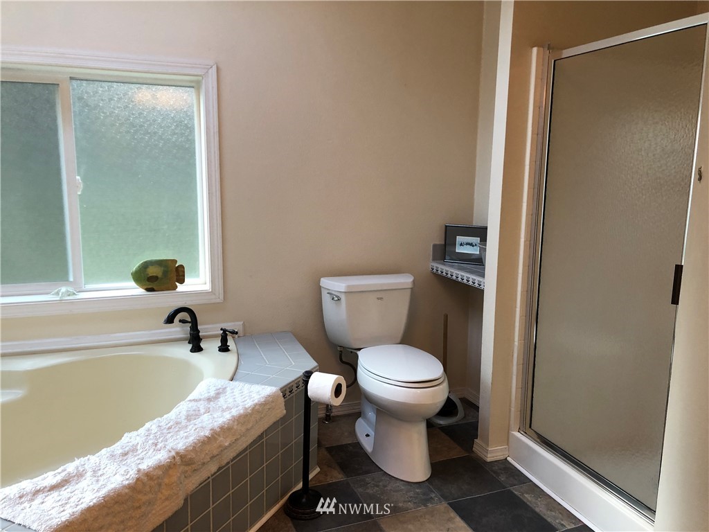 635 Melton Road Castle Rock, WA 98611 - Photo 12 of 19 Gallery Image 12